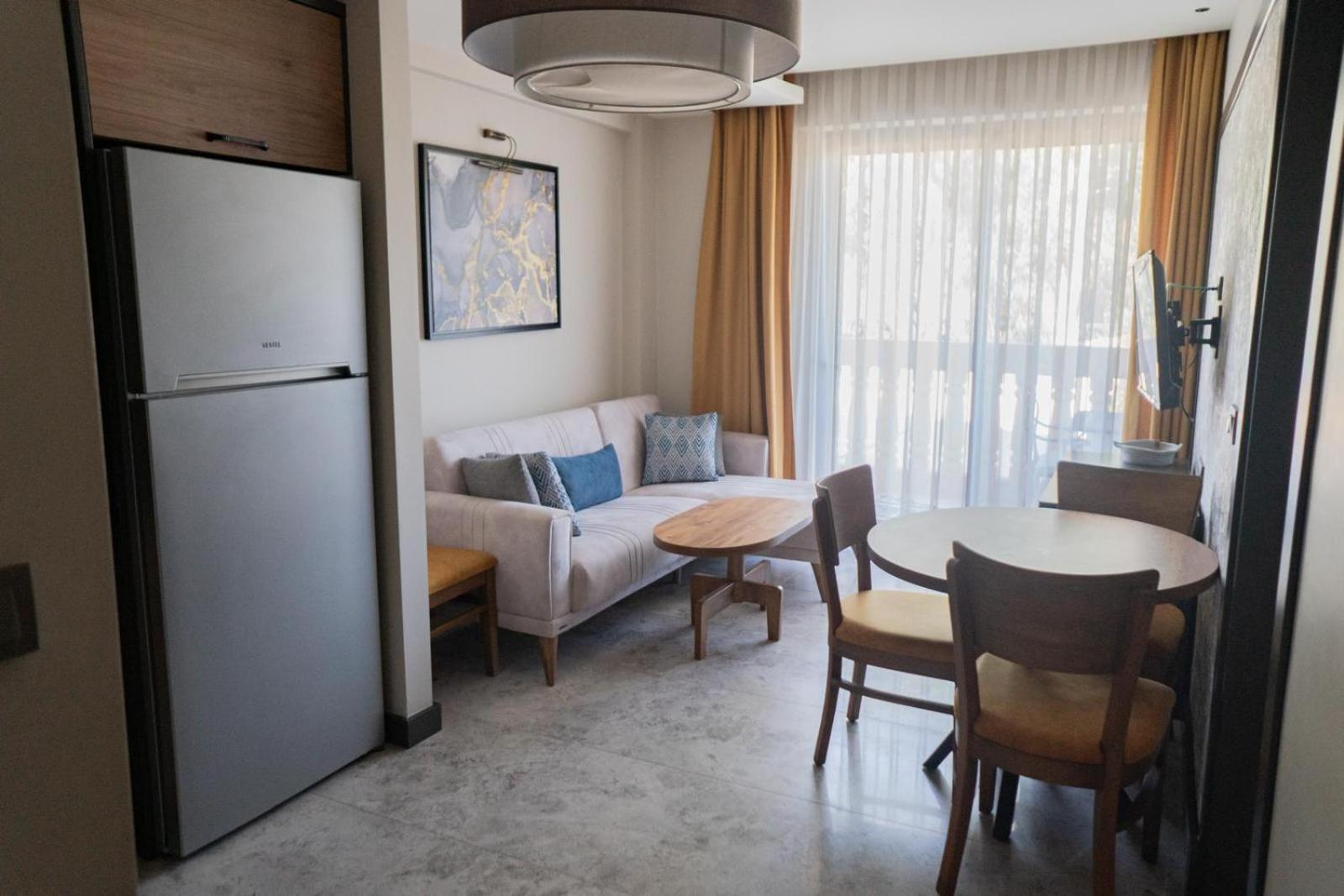 Aparthotel Kalender Pansion Fethiye Zewnętrze zdjęcie